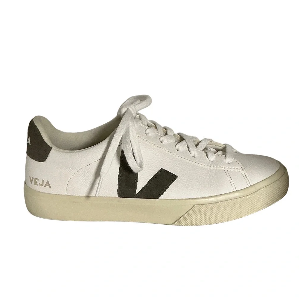VEJA Campo Chromefree Leather Sneakers – Extra White/Kaki – Size EU 41